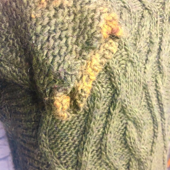 Olive Green Zara Knit Sweater - Picture 2 of 4